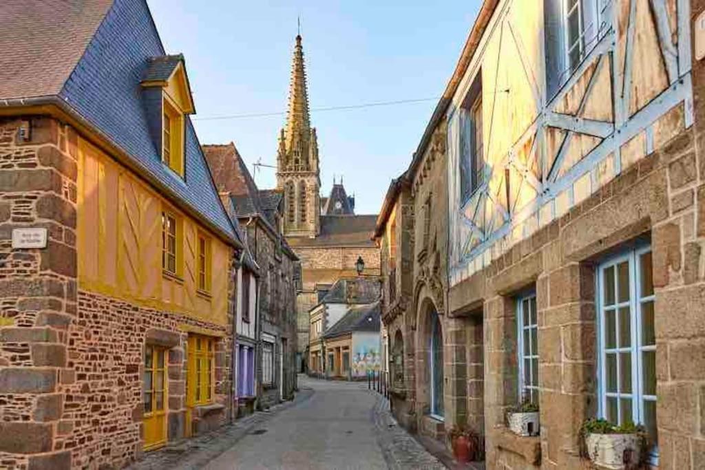 Charmante Maison, Coeur De Bourg Bazouges-la-Pérouse Dış mekan fotoğraf